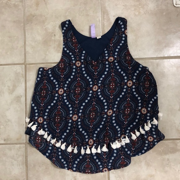 cute tank top - Picture 5 of 6